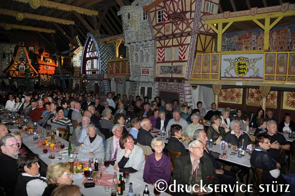 Braighausen, die Veranstaltungshalle im Bartholomäer Amalienhof Braighausen, die Veranstaltungshalle im Bartholomäer Amalienhof